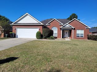 608 Links View Dr, Bonaire, GA 31005