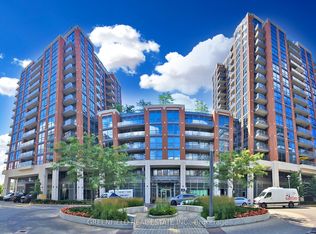 31 Tippett Rd #903, Toronto, ON M3H 0C8