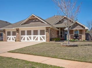 809 Azalea Farms Rd, Noble, OK 73068