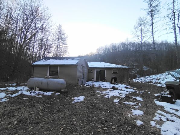 815 Highway 3446, McKee, KY 40447