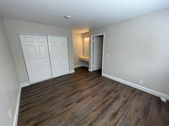 5th image of 1347 Castlemont Ave #2