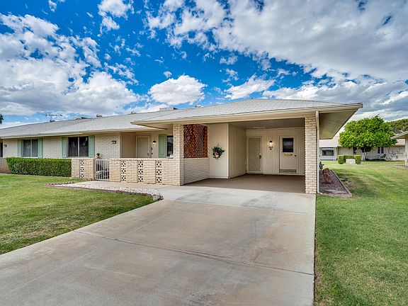 3rd image of 10438 W Kingswood Cir