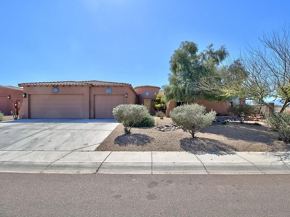 1st image of 3117 W Desert Ln