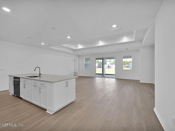 5th image of 3387 AMERICANA Drive