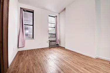 Rented by Urbane Brokerage