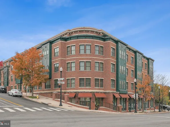 2101 N Monroe St APT 208, Arlington, VA 22207