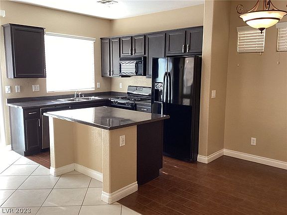 5th image of 9129 Watermelon Seed Ave