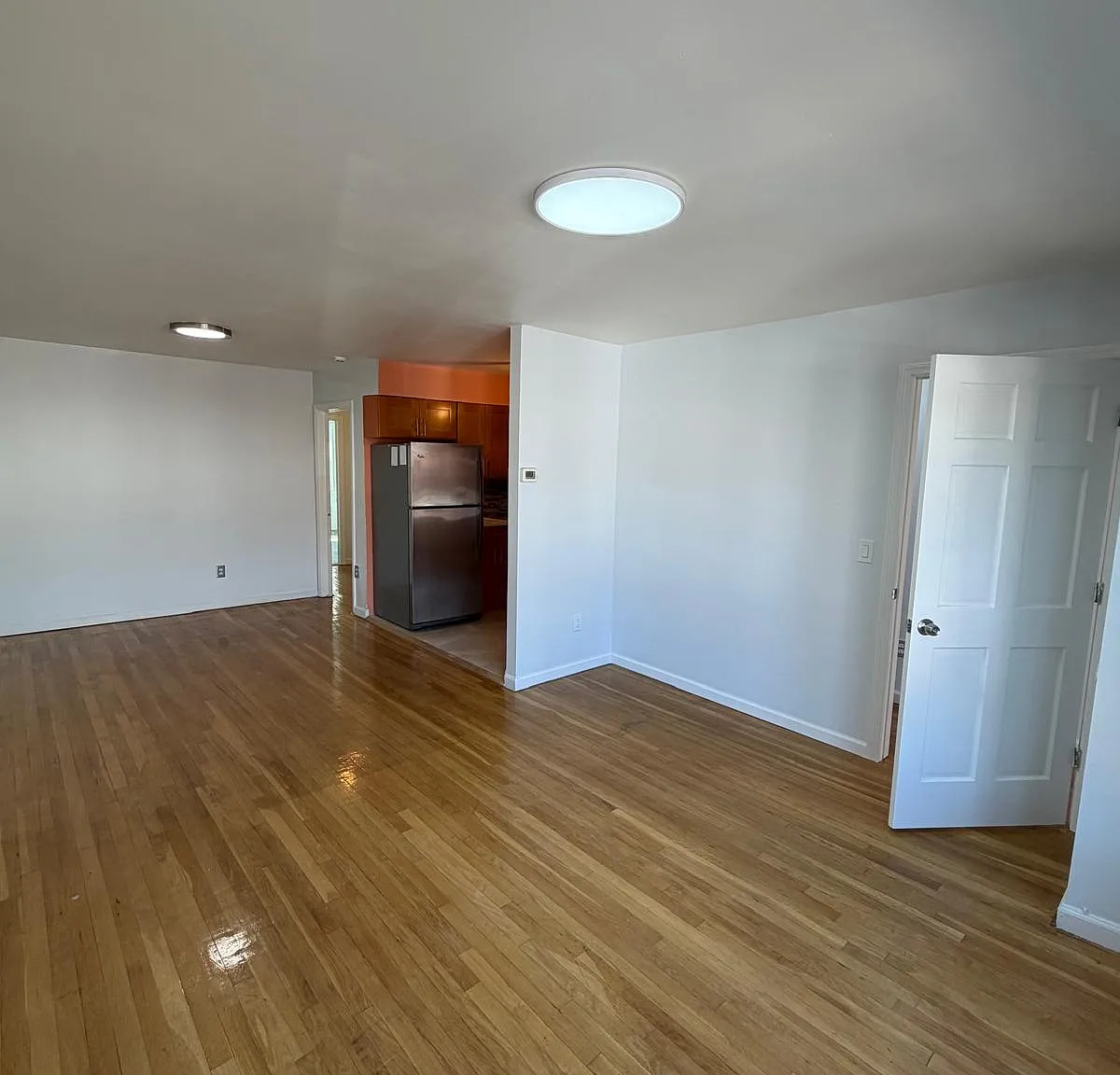 8742 127th St — Photo 3