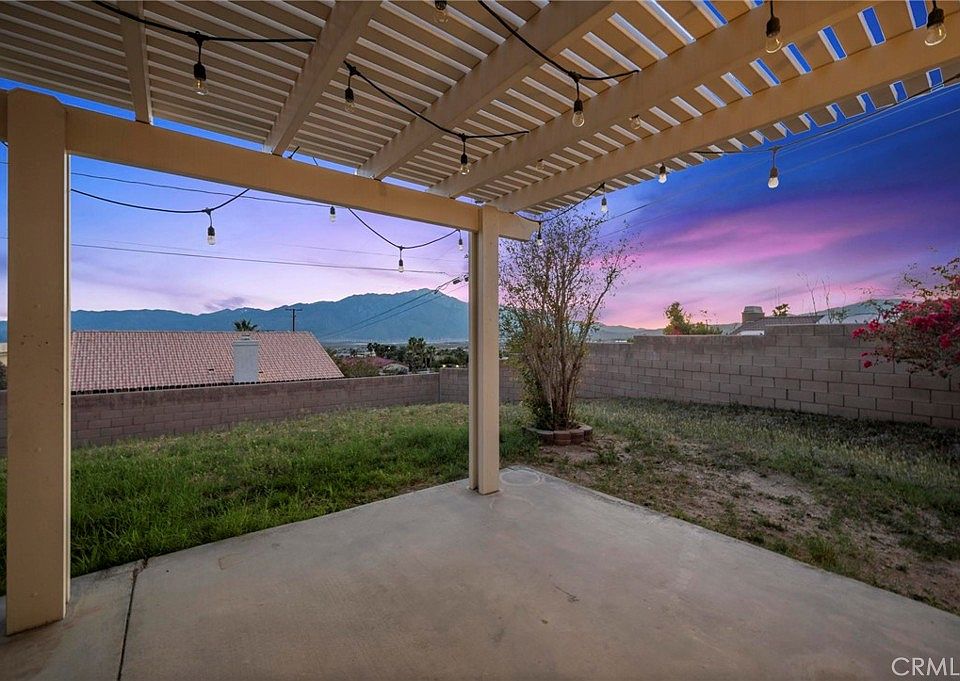 1st image of 67619 Tunitas Rd