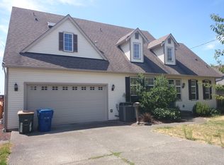 6307 SW Wilton Ct, Seattle, WA 98116