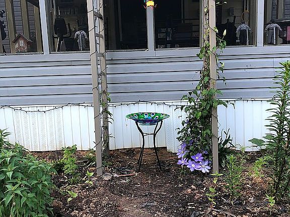 5th image of 1509 Hillsdale Dr
