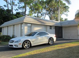 265 Lanchester Ct, Naples, FL 34112