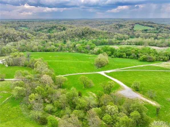 15968 Steam Hollow Dr, Licking, MO 65542