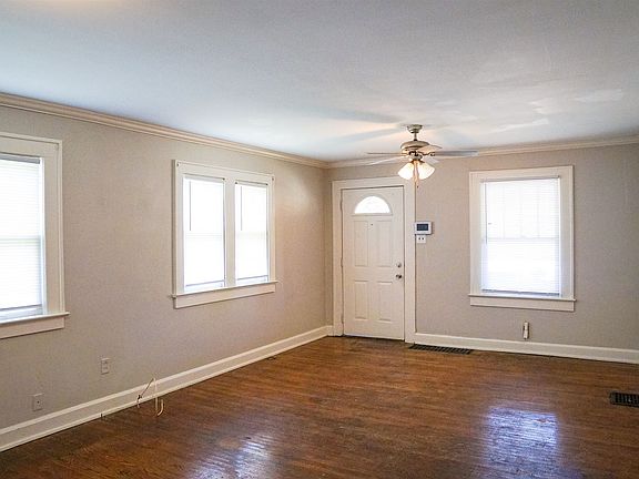4th image of 865 N Linwood Ave