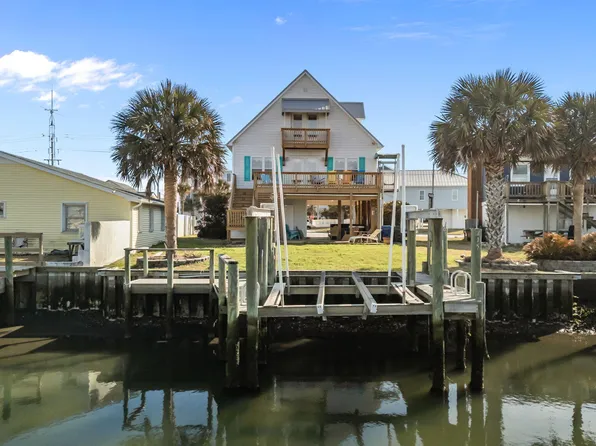 215 E Ft Macon Road, Atlantic Beach, NC 28512
