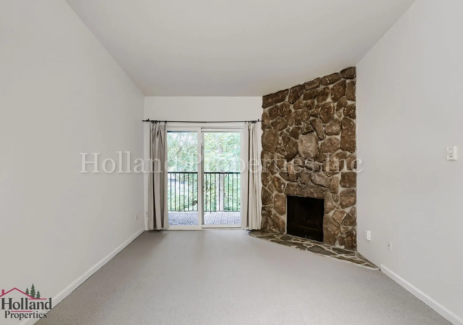 2BR Portland Home | Skylight, Wood Fireplace & Screened Porch — Photo 4