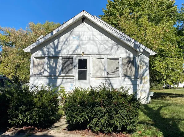 2037 Burt St, Saginaw, MI 48601