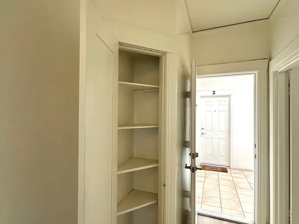 742 E 21st St, Oakland, CA