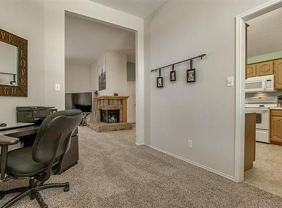 4th image of 4105 Gardner Dr