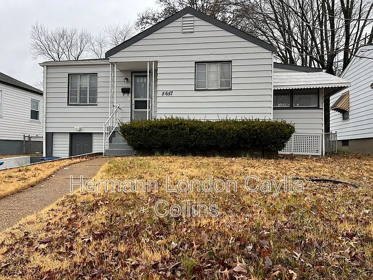5657 Sunbury Ave — Photo 1