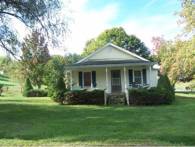 101 Adams Ln, Mountain City, TN, 37683