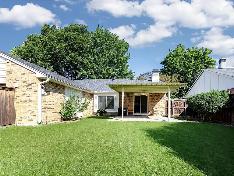 1512 Jabbet Dr — Photo 14