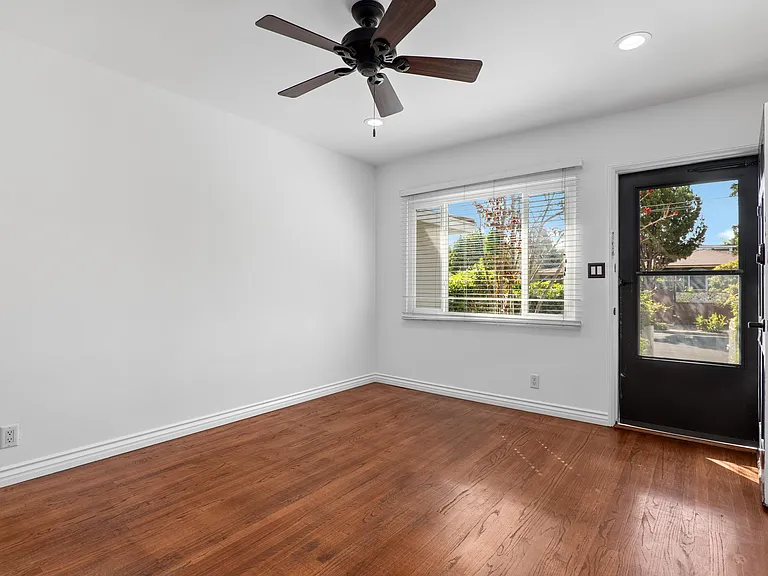 1801 Dorchester Ave #C — Photo 7