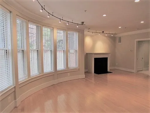 1515 O St NW — Photo 1