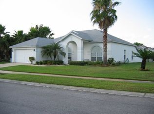 28517 Fairweather Dr, Zephyrhills, FL 33543