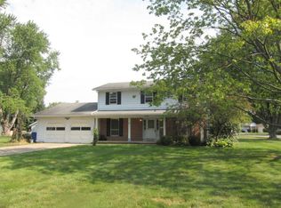 328 Meadowbrook Dr, Newark, OH 43055