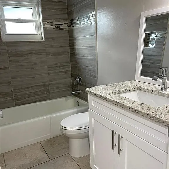 2505 SE 16th Pl #2 — Photo 13