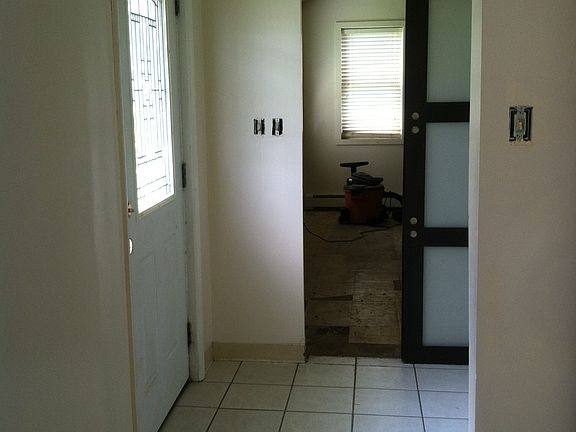 5th image of 68 Ulster Ave #1