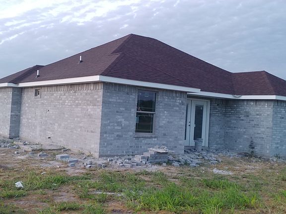 2nd image of 984 Siene River Dr