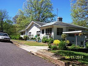 2nd image of 323 Cedar Cir