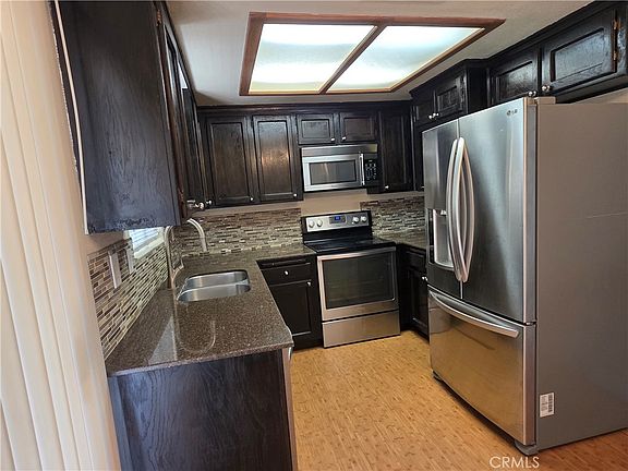 5th image of 1110 W 8th Ave APT 3