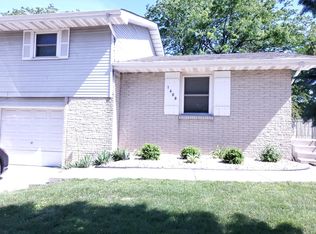 1608 W 96th Ave, Crown Point, IN 46307