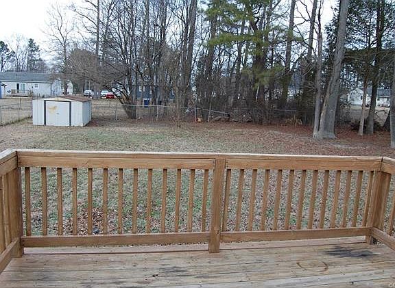 5th image of 24000 Fieldshire Ln