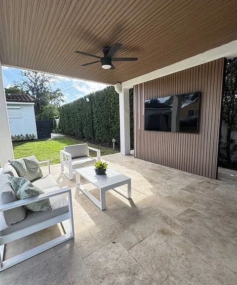 1161 Swan Ave — Photo 12