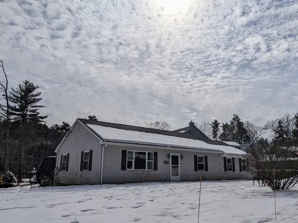 4 Lakeridge Dr, Holland, MA 01521