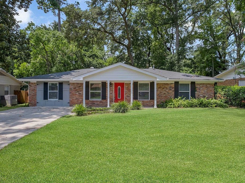 1st image of 2328 Skyland Dr