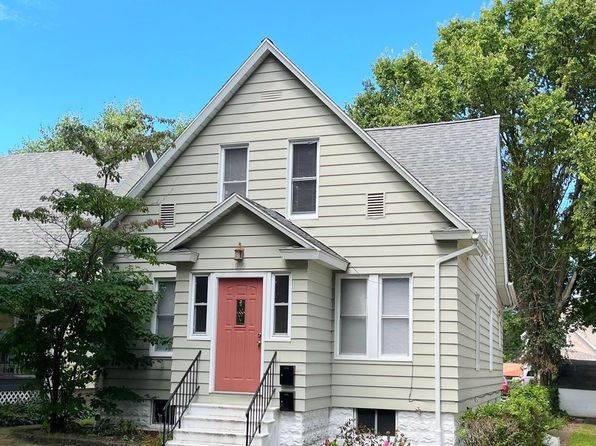 1009 Michigan Ave