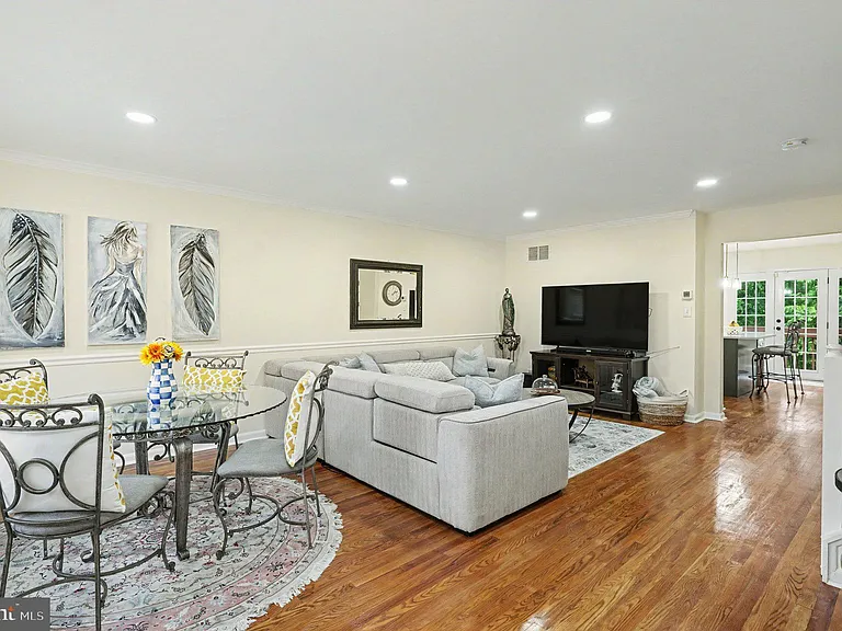 20 Culmore Ct — Photo 4
