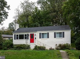 7401 Allan Ave, Falls Church, VA 22046