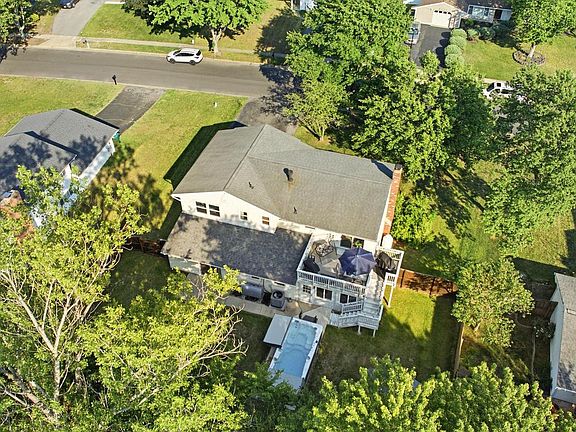 4th image of 6320 Josephine Rd
