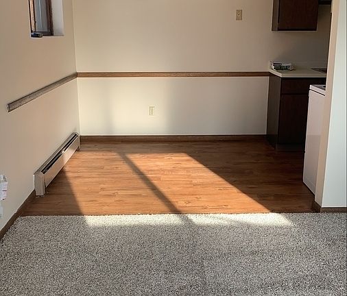 5th image of 2112 44th Ave N #101