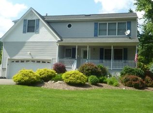 32 Windbeam Rd, Riverdale, NJ 07457