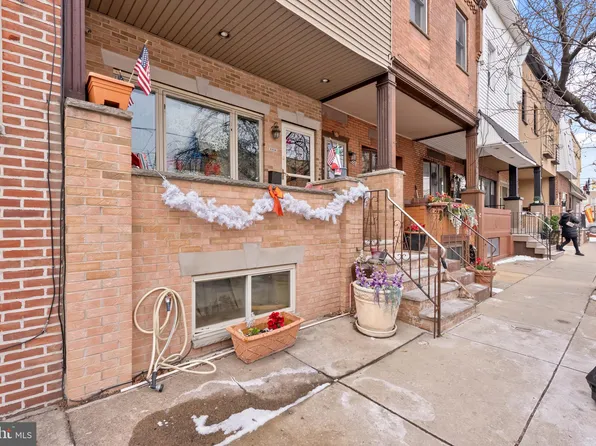 2214 S 19th St, Philadelphia, PA 19145