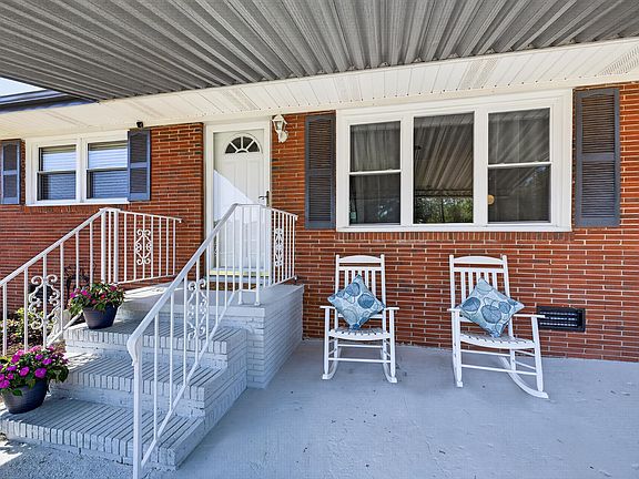 3rd image of 3404 Rolesville Rd