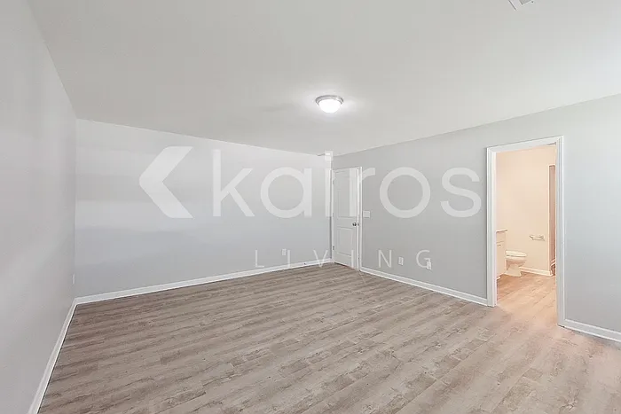 334 Waterfall Rd — Photo 21