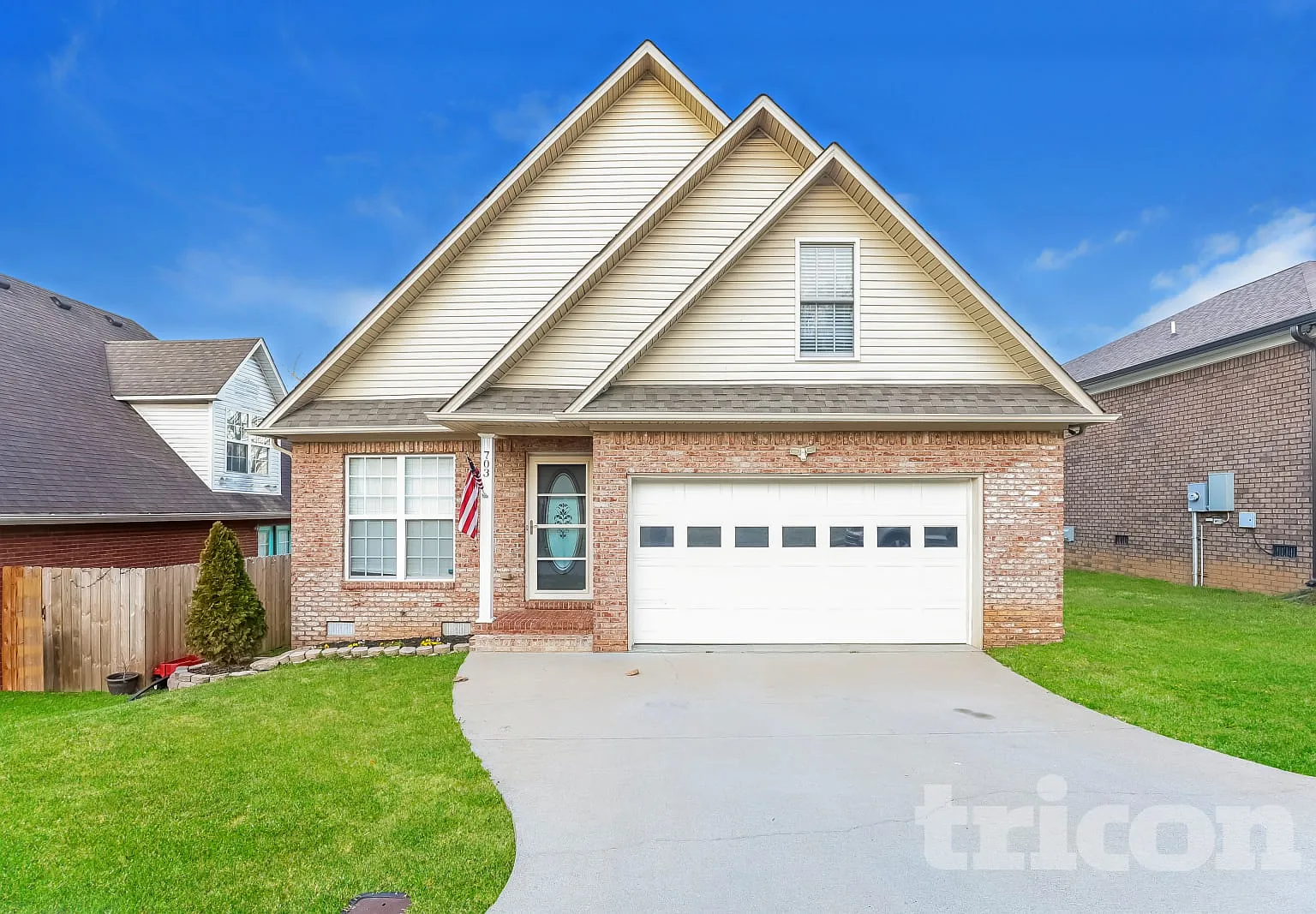 703 Maple Court Columbia TN — Photo 1